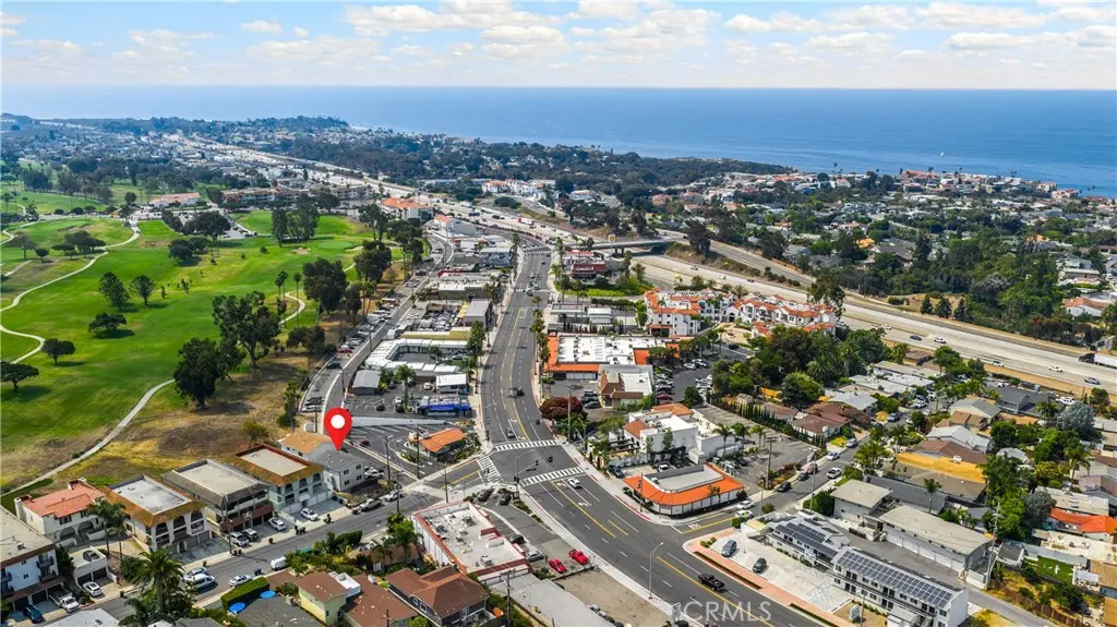 Quadruplex for sale at 102 E Avenida San Gabriel, San Clemente, CA