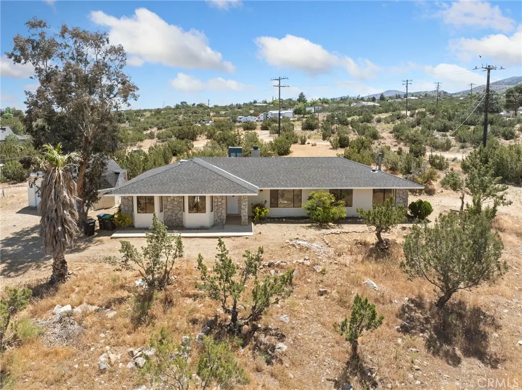 9975 Desert View Road, Pinon Hills, CA — listing photo 1