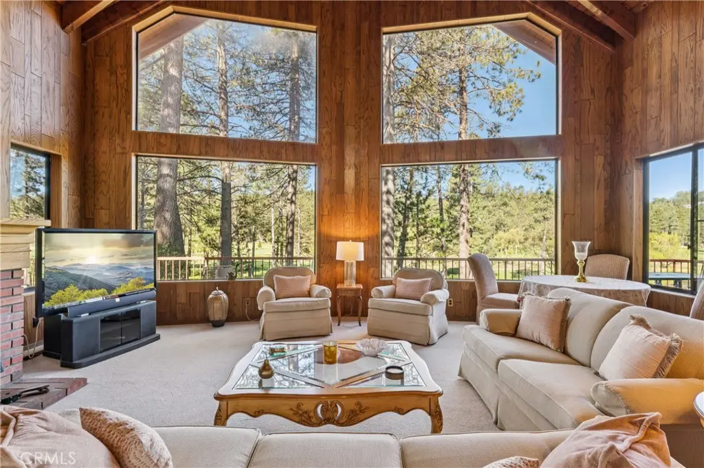 524 Golf Course Road, Lake Arrowhead, CA — listing photo 1