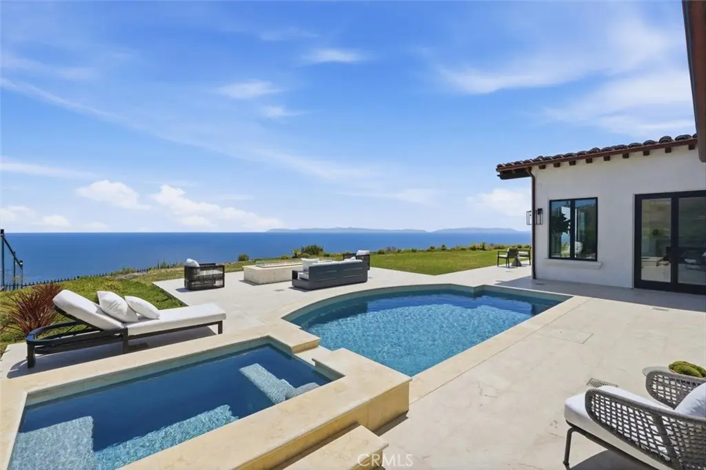 32042 Isthmus View, Rancho Palos Verdes, CA — listing photo 1
