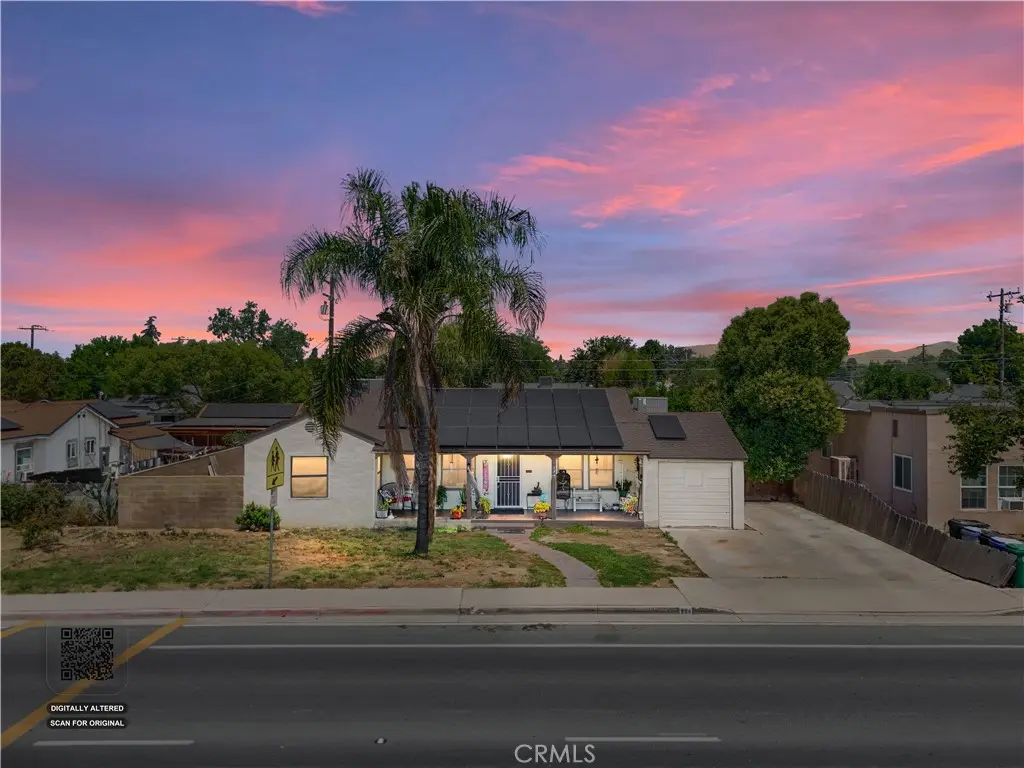Single Family Residence for sale at 354 W Morton Ave, Porterville, CA featuring 3 beds and 2 baths