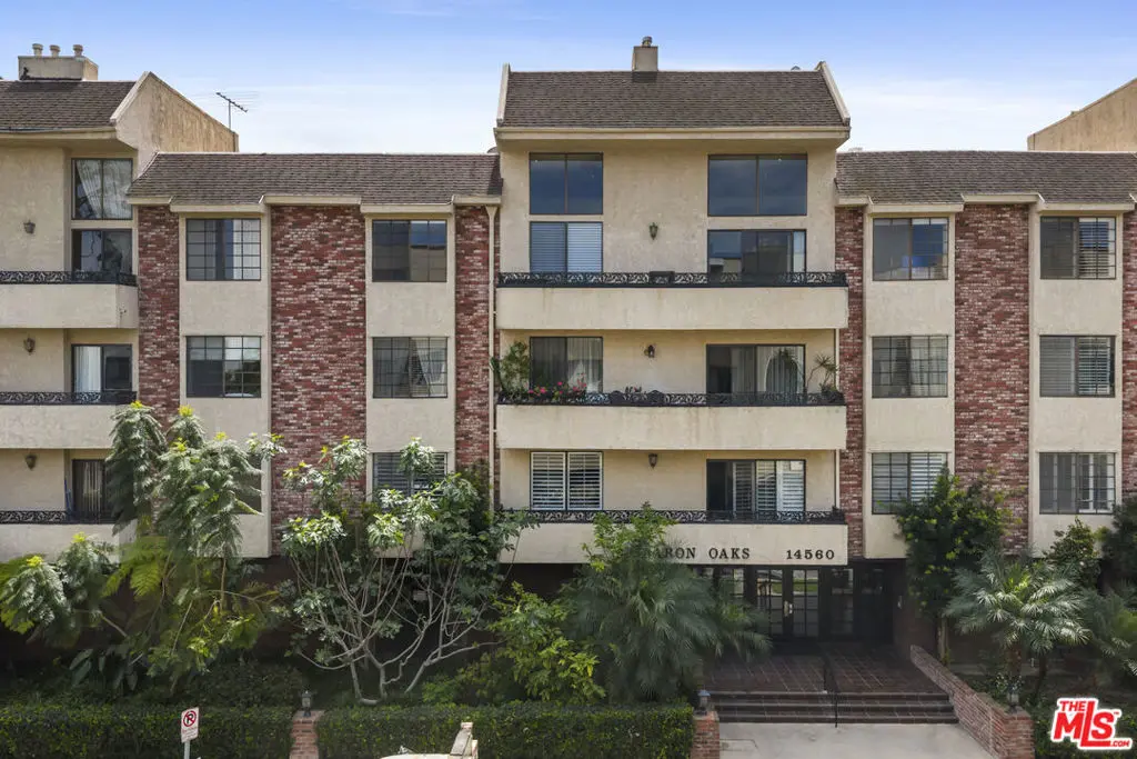 14560 Benefit Street 206, Sherman Oaks, CA — listing photo 1