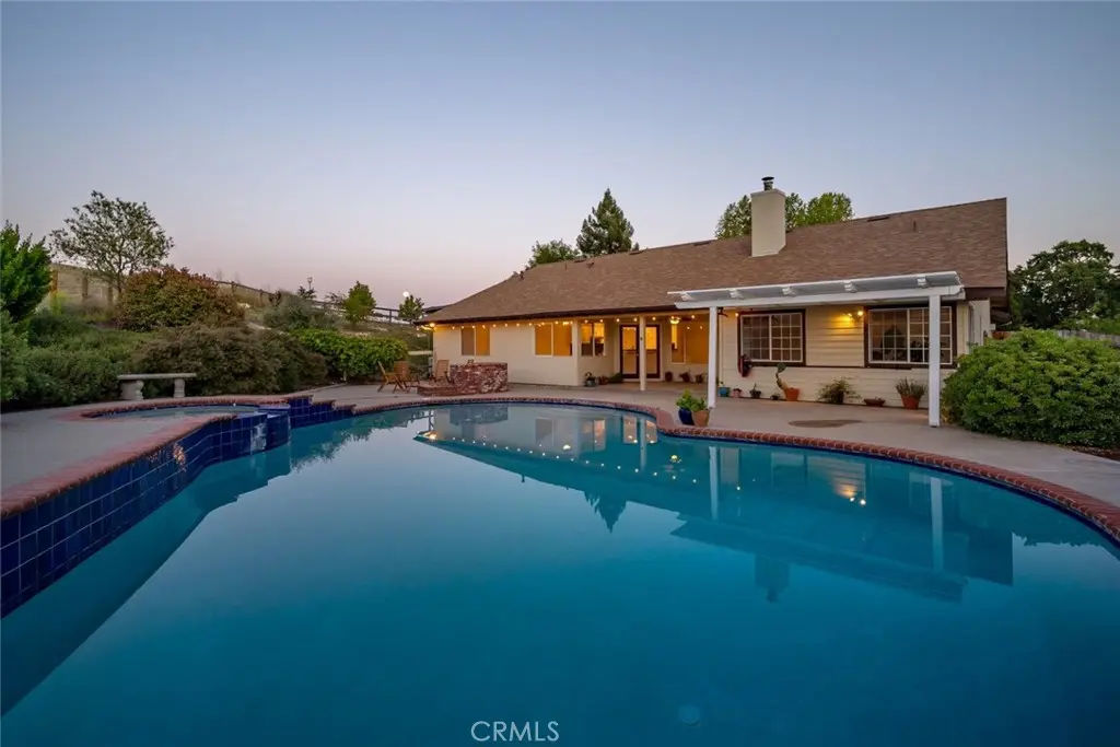1590 Shiloh Place, Templeton, CA — listing photo 1