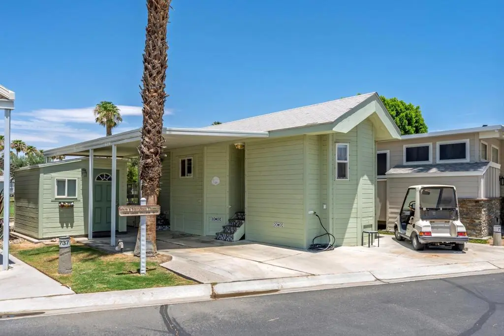 Manufactured In Park for sale at 84136 Avenue 44 738, Indio, CA featuring 1 bed and 1 bath
