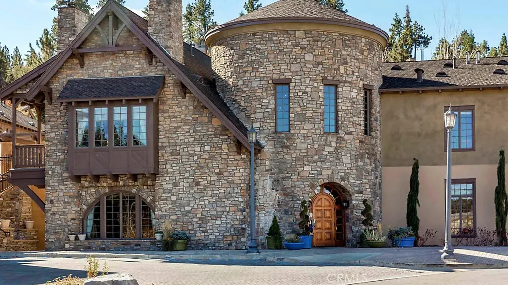 40671 Village 13B, Big Bear, CA — listing photo 1