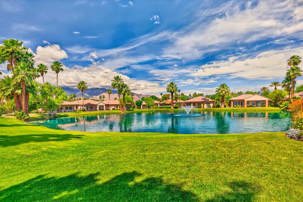 Condominium for rent at 468 Sunningdale Drive, Rancho Mirage, CA featuring 1 bed and 2 baths