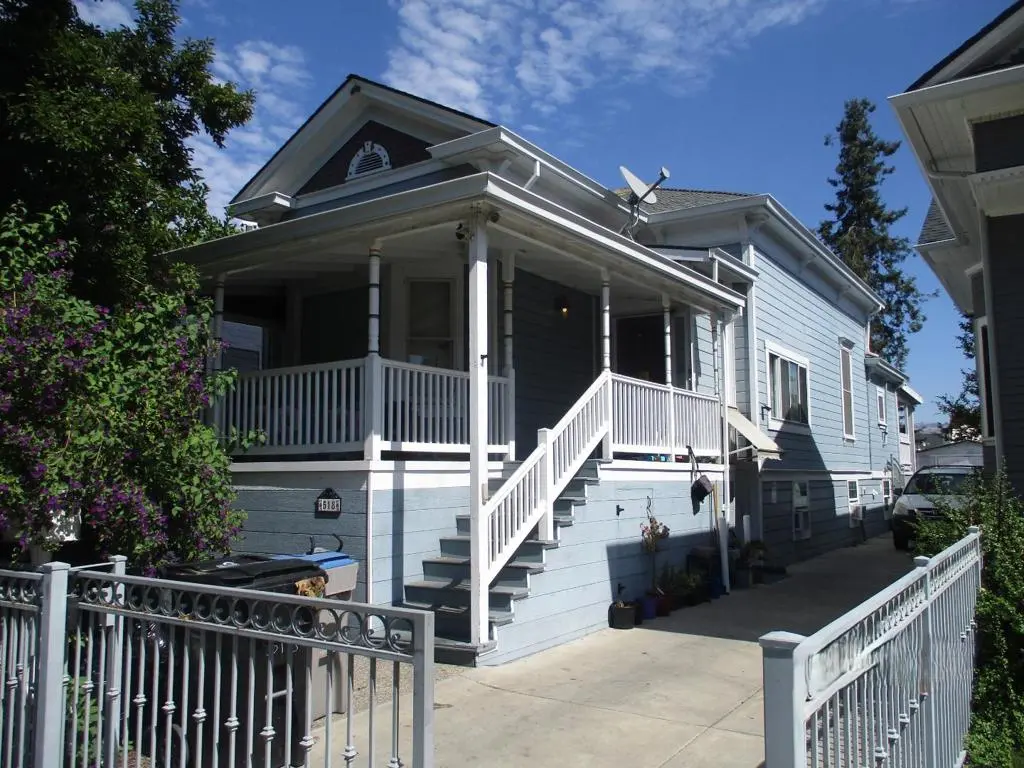 Single Family Residence for sale at 518 S Almaden Avenue, San Jose, CA featuring 5 beds and 3 baths