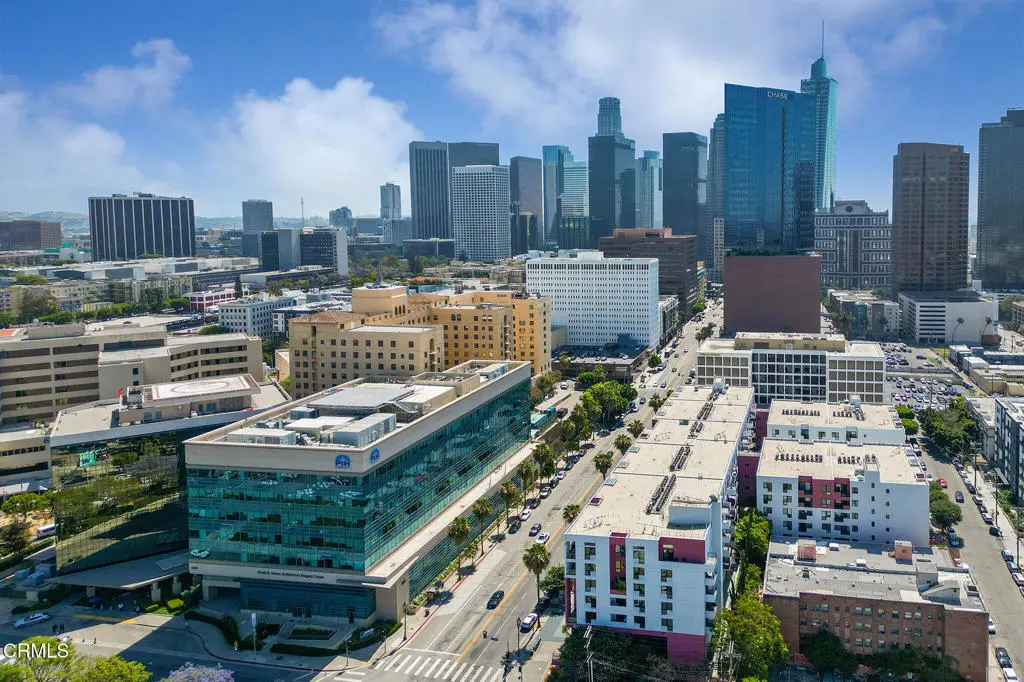 Condominium for sale at 1234 Wilshire Boulevard 330, Los Angeles, CA featuring 1 bed and 1 bath
