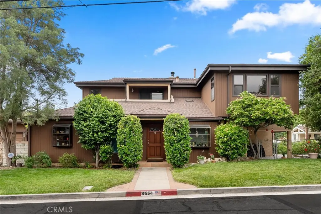 3654 4th Avenue, La Crescenta, CA — listing photo 1