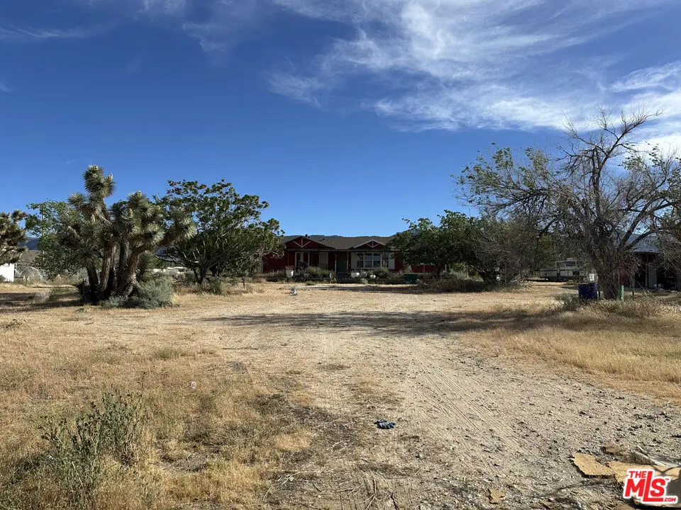 32049 213th Street, Llano, CA — listing photo 1