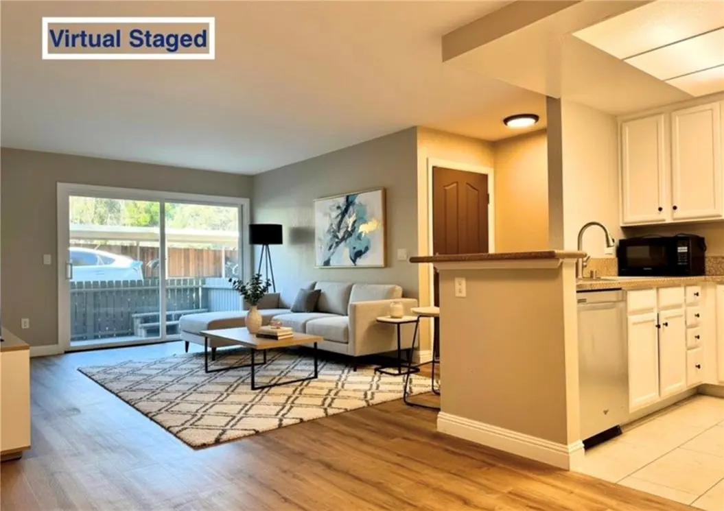 Condominium for rent at 432 Edgehill 95, Oceanside, CA featuring 2 beds and 2 baths
