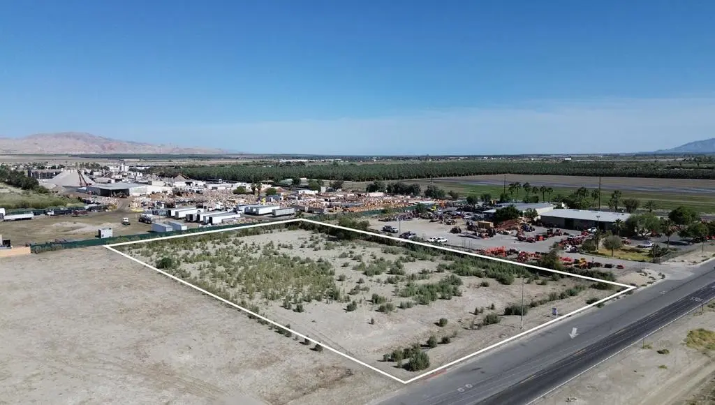 83829 Tyler Street 6, Coachella, CA — listing photo 1