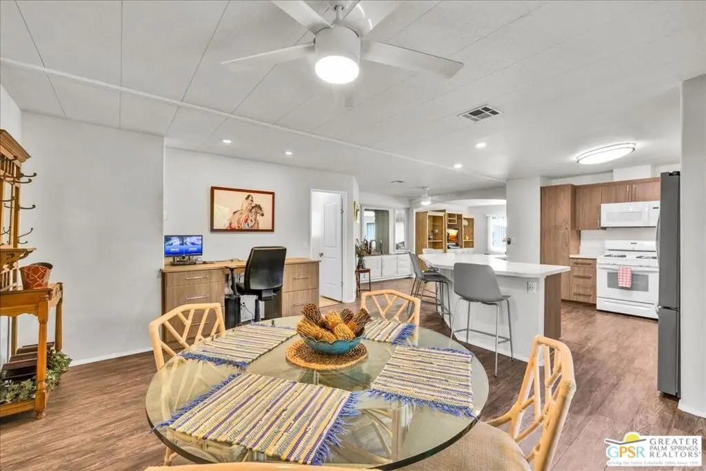 Manufactured In Park for sale at 249 S Paseo Laredo, Cathedral City, CA featuring 2 beds and 2 baths