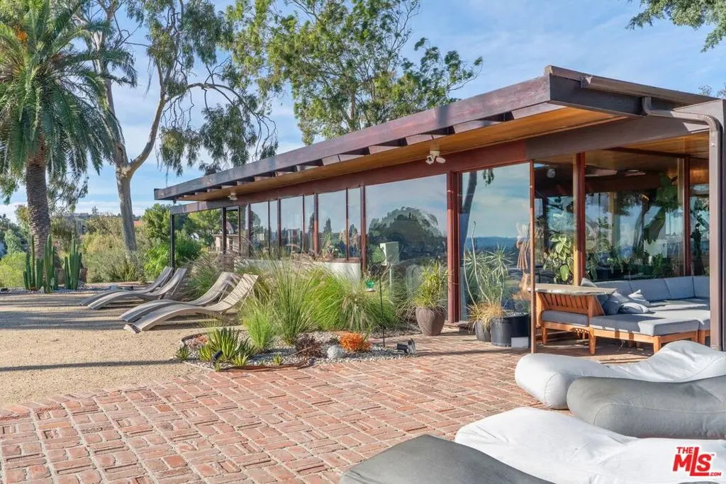 17728 Ridgeway Road, Granada Hills, CA — listing photo 1