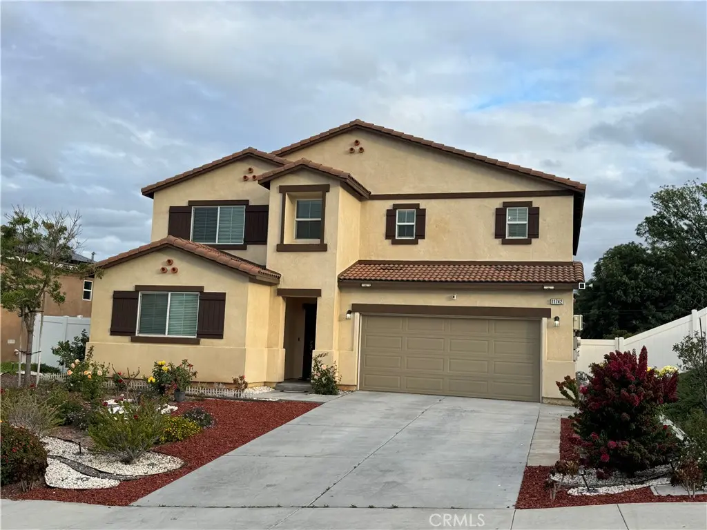 Single Family Residence for sale at 11742 Connell, Riverside, CA featuring 6 beds and 4 baths