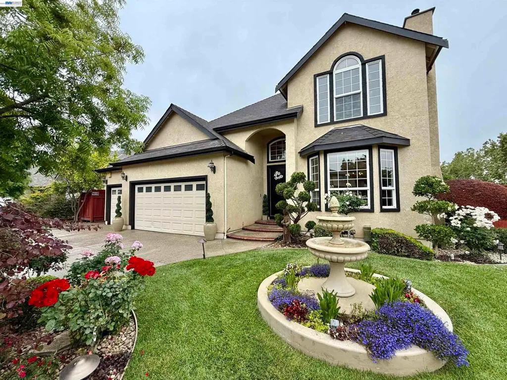 Single Family Residence for sale at 1284 Riesling Cir, Livermore, CA featuring 4 beds and 4 baths