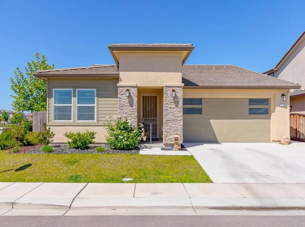Single Family Residence for sale at 4341 Trailblazer Way, Modesto, CA featuring 4 beds and 3 baths