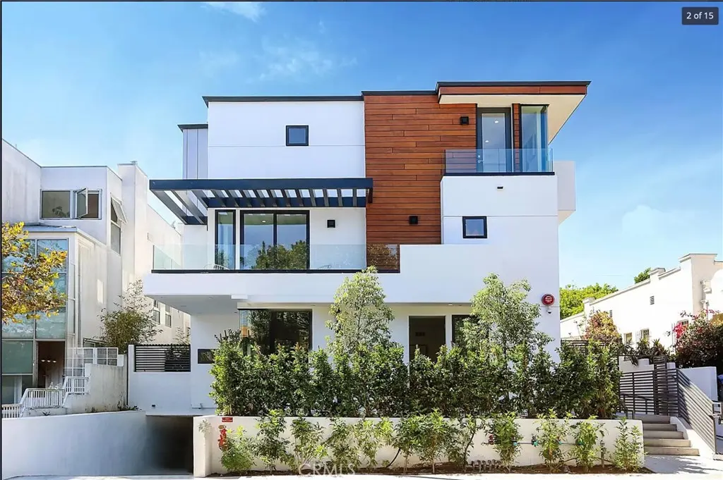 Condominium for sale at 829 N Martel 2, Los Angeles, CA featuring 3 beds and 3 baths