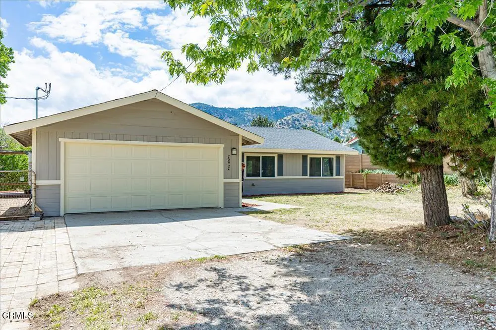 Single Family Residence for sale at 20924 Brentwood Drive, Tehachapi, CA featuring 3 beds and 2 baths