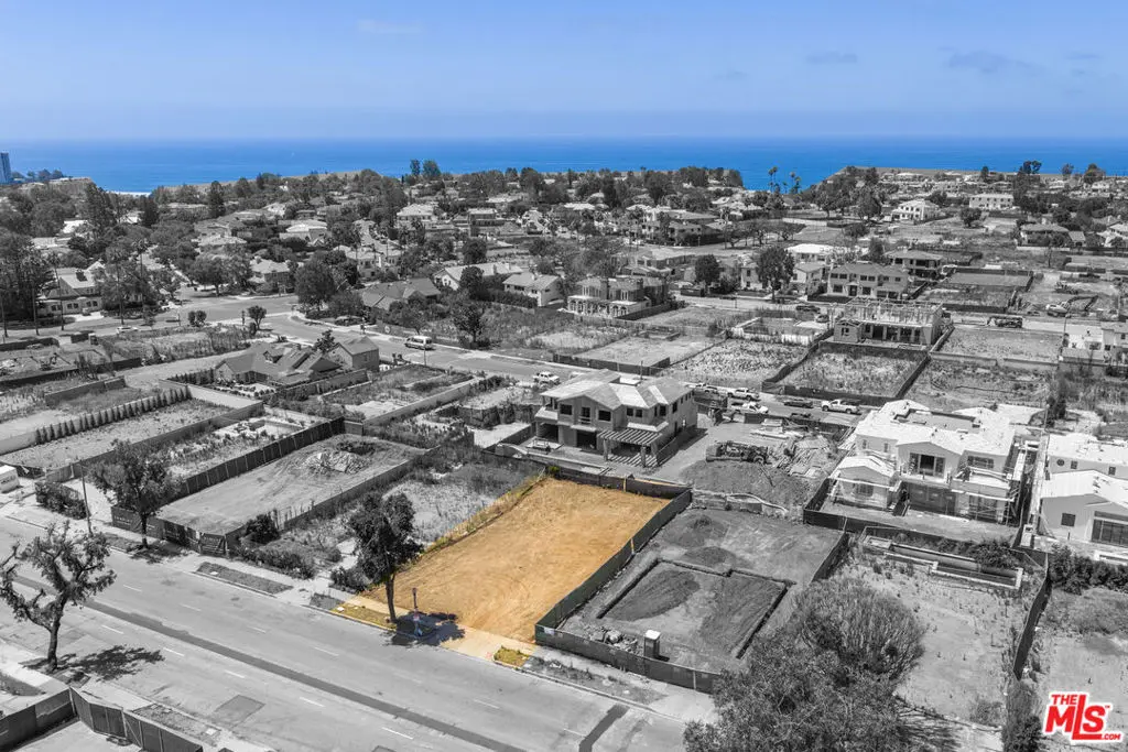 14826 W Sunset Boulevard, Pacific Palisades, CA — listing photo 1