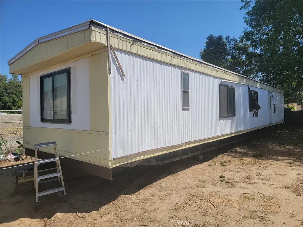 10991 Pipeline Avenue, Pomona, CA — listing photo 1