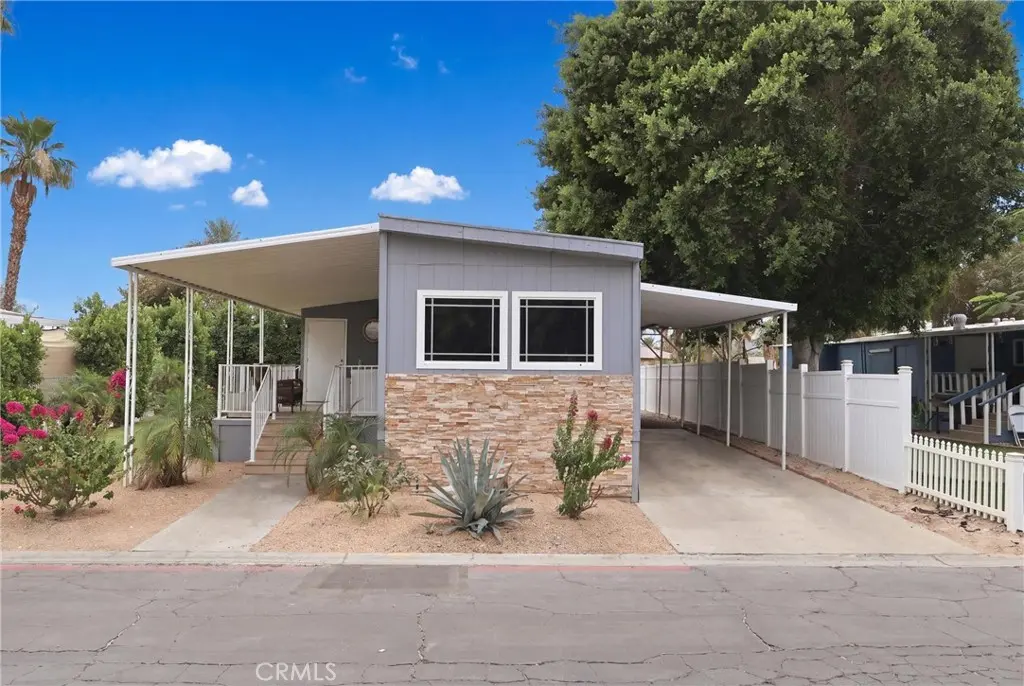 Manufactured In Park for sale at 80000 Avenue 48 6, Indio, CA featuring 2 beds and 2 baths