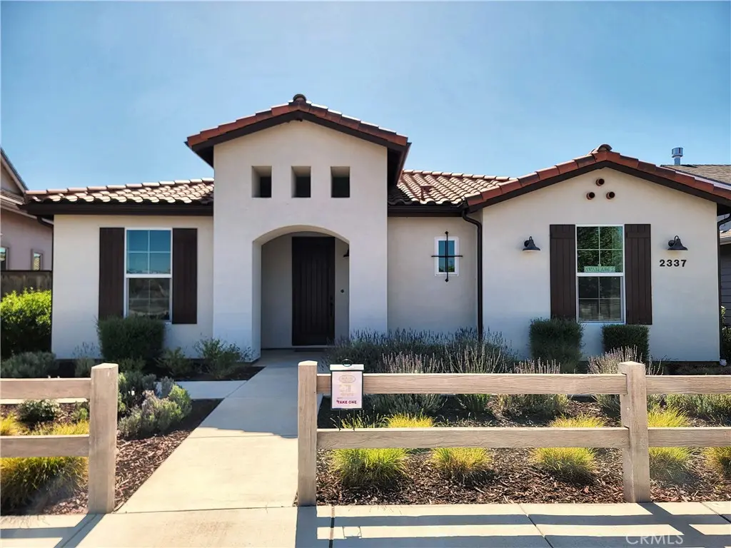 2337 Clubhouse Drive, Paso Robles, CA — listing photo 1