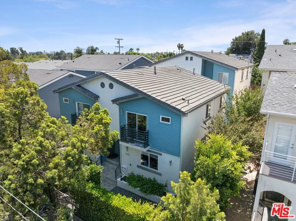 Residential Income for sale at 7113 S La Cienega Boulevard, Los Angeles, CA featuring 11 beds and 11 baths