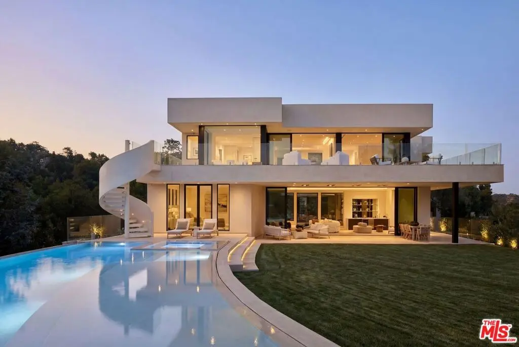 Single Family Residence for sale at 2700 Woodstock Road, Los Angeles, CA featuring 7 beds and 9 baths
