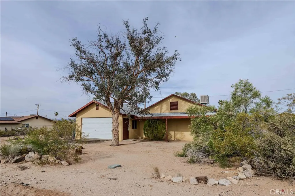 6973 Mission, 29 Palms, CA — listing photo 1