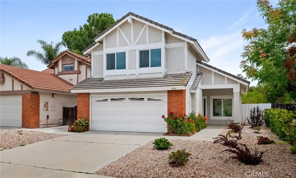Residential Lease for rent at 3854 Lost Springs Drive, Calabasas, Los Angeles County, CA featuring 3 beds and 3 baths