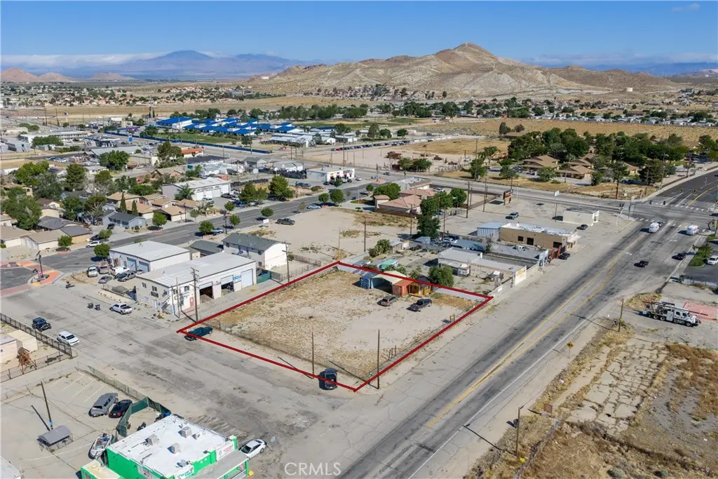 2909 Sierra Highway, Rosamond, CA — listing photo 1