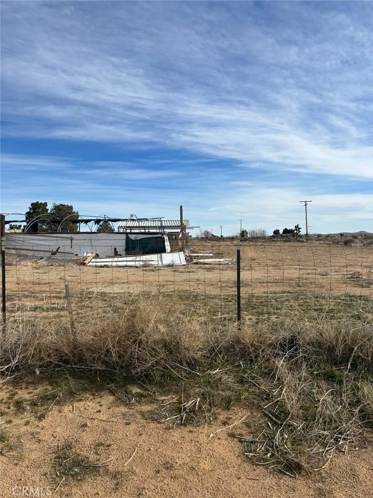 265 E Balboa, Mojave, CA — listing photo 1