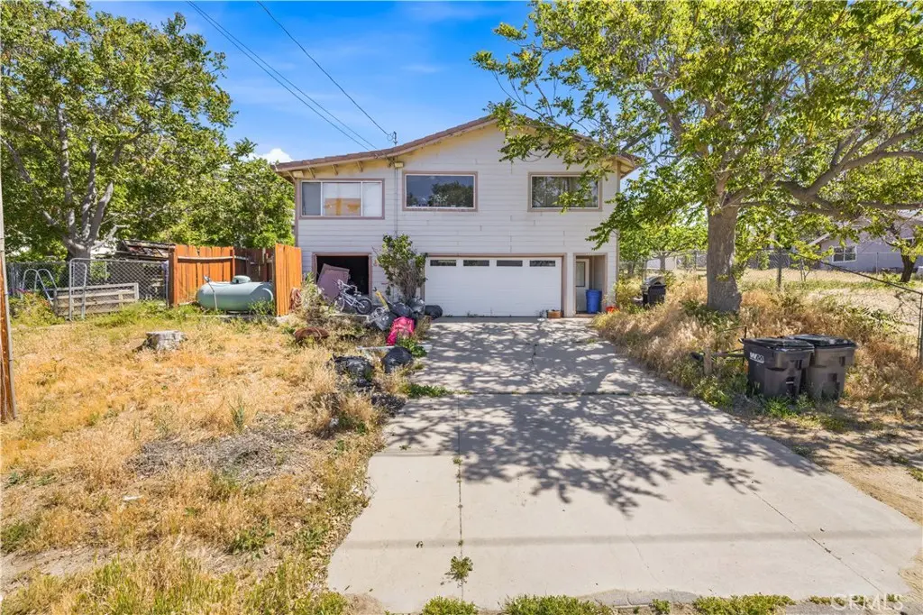 14971 Sunnydale, Lake Hughes, CA — listing photo 1