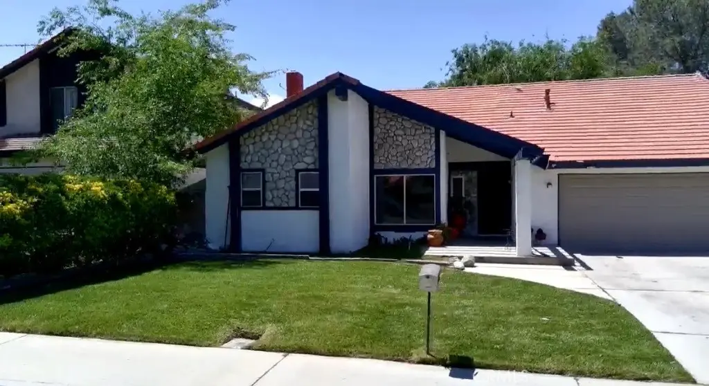 Single Family Residence for sale at 44117 Sancroft Avenue E, Lancaster, CA featuring 4 beds and 2 baths
