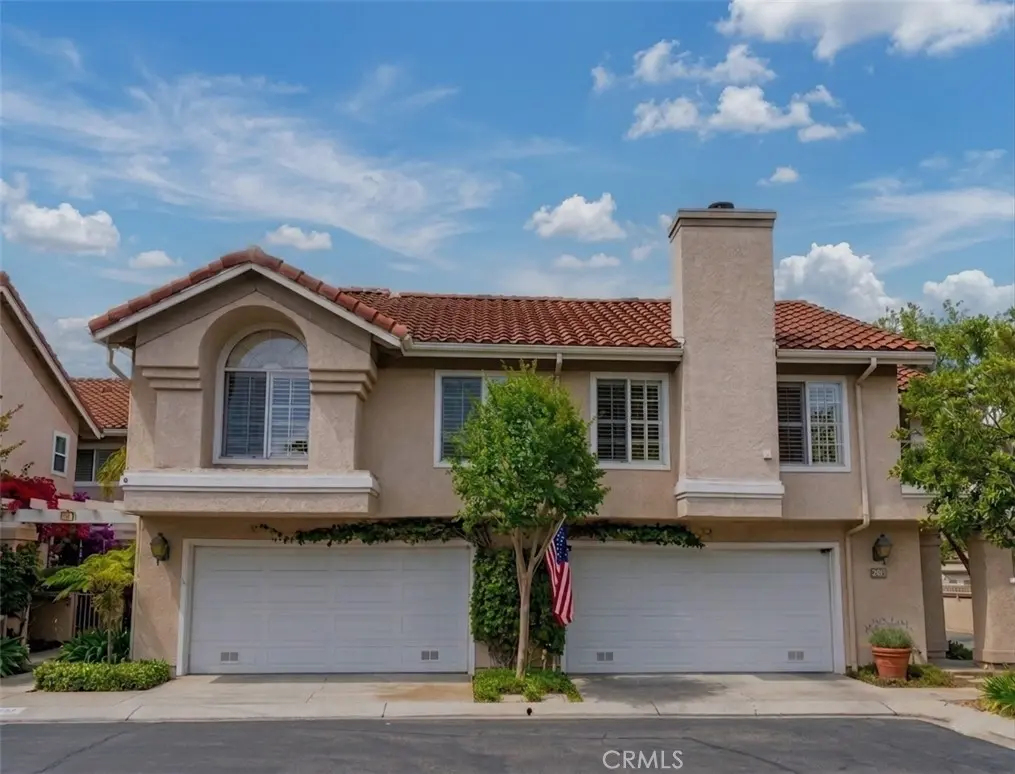640 Kingswood ln #F, Simi Valley, CA — listing photo 1