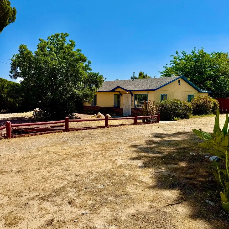 9327 9th, Hesperia, CA — listing photo 1
