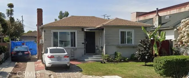 Single Family Residence for sale at 852 W 112th, Los Angeles, CA featuring 2 beds and 1 bath