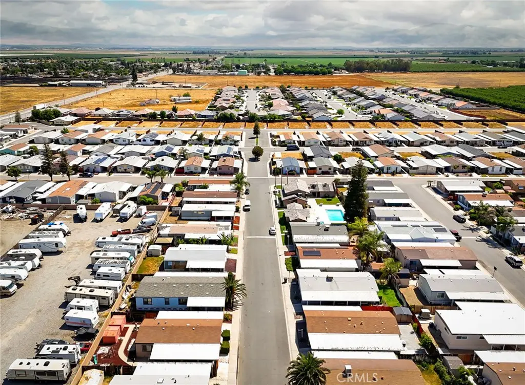 1301 TAFT HWY, Bakersfield, CA — listing photo 1