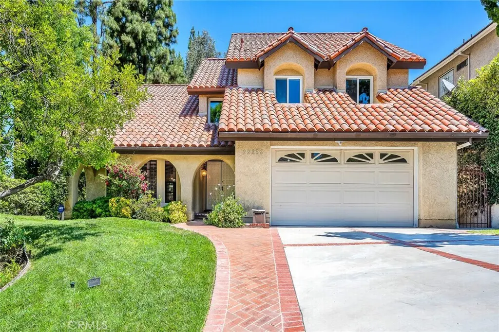 Residential Lease for rent at 22253 Drums Court, Calabasas, Los Angeles County, CA featuring 4 beds and 3 baths