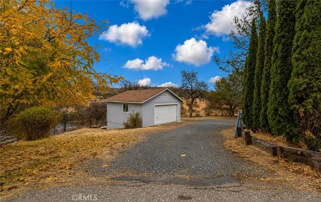 14476 Buena Vista Court, La Grange, CA — listing photo 1