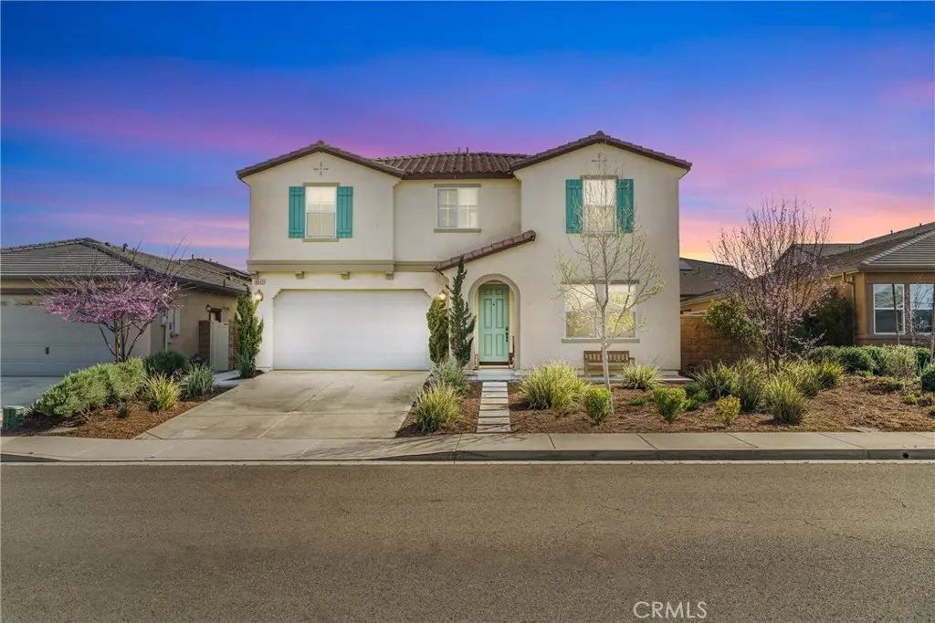 Single Family Residence for sale at 30543 Silky Lupine, Murrieta, CA featuring 5 beds and 3 baths