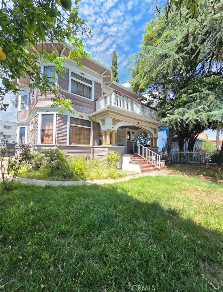 Single Family Residence for sale at 5115 N Figueroa, Los Angeles, CA featuring 4 beds and 2 baths