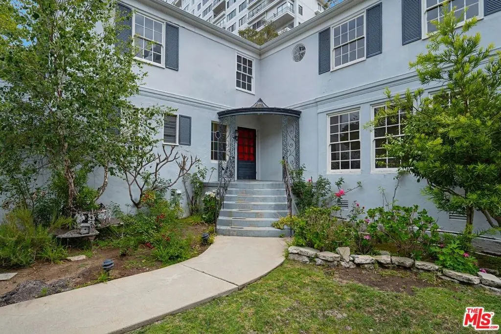 Single Family Residence for sale at 10546 Lindbrook Avenue, Los Angeles, CA featuring 4 beds and 3 baths