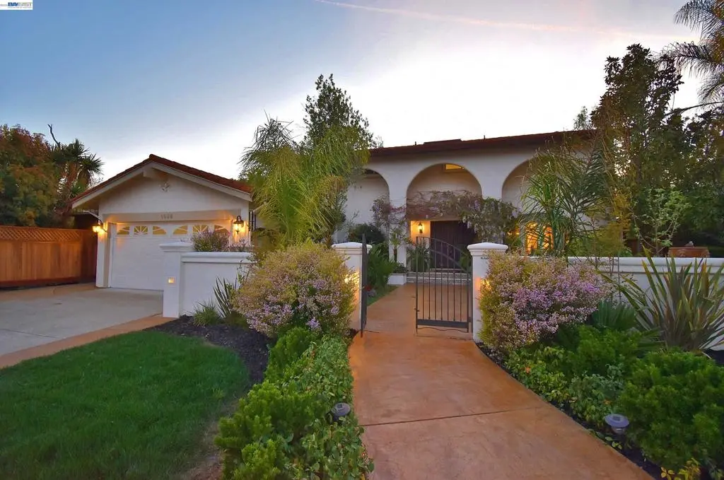 Single Family Residence for sale at 1626 Harlan Dr, Danville, CA featuring 5 beds and 3 baths