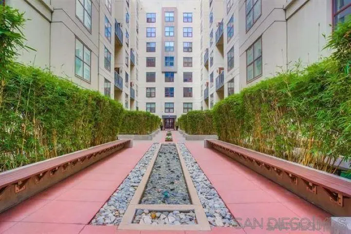 Single Family Residence for rent at 1150 J St 418, San Diego, CA featuring 1 bed and 1 bath