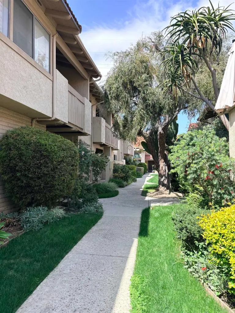 Condominium for sale at 2352 Altisma Way 9, Carlsbad, CA featuring 2 beds and 2 baths