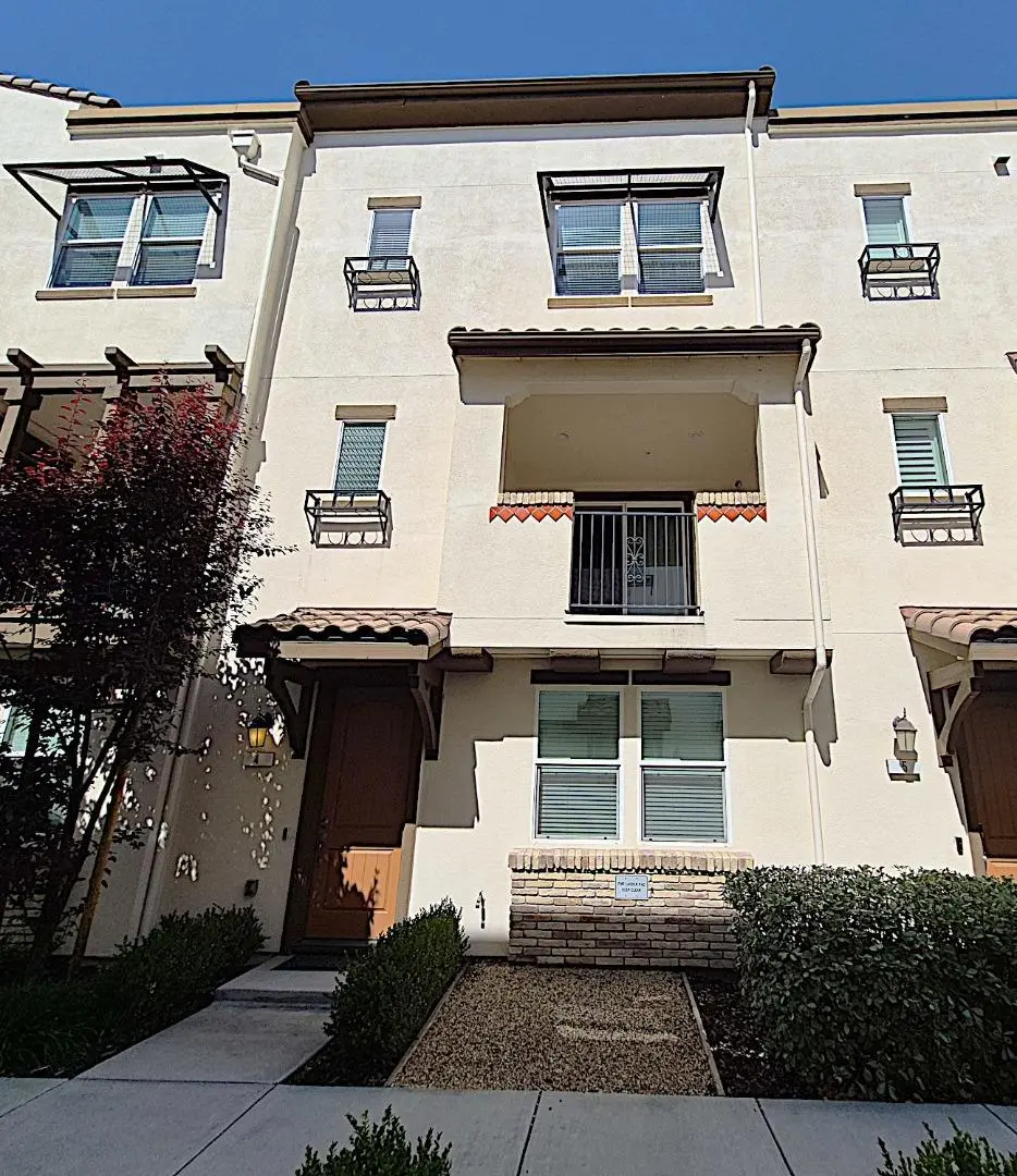 Townhouse for sale at 2731 Viterbo Court 4, San Jose, CA featuring 3 beds and 4 baths
