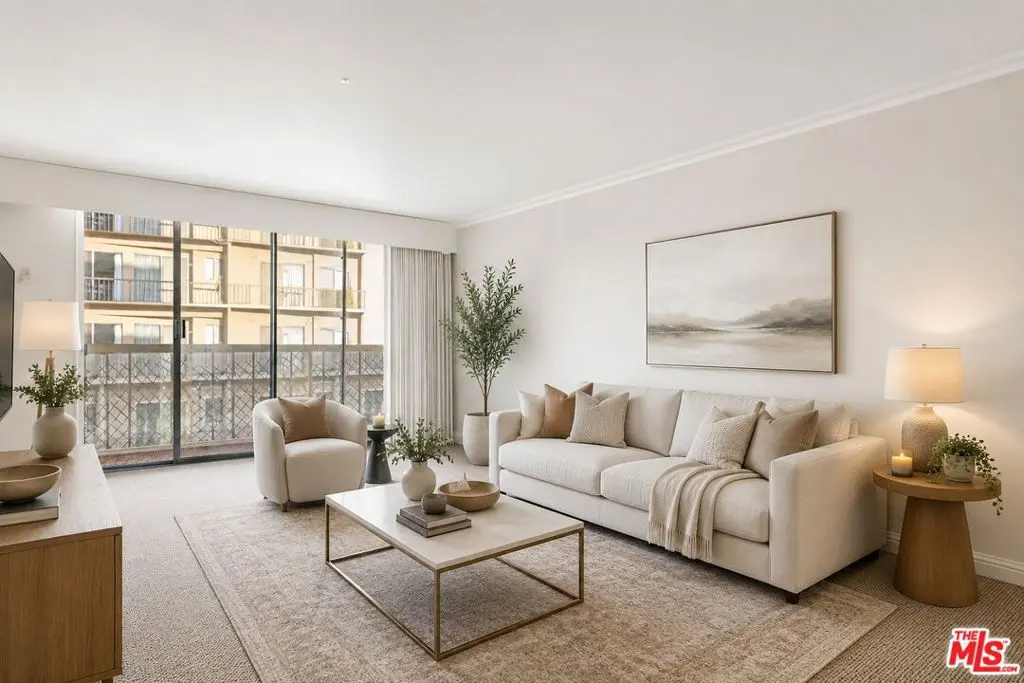 Residential Lease for rent at 10751 Wilshire Boulevard 1206, Los Angeles, Los Angeles County, CA featuring 1 bed and 2 baths