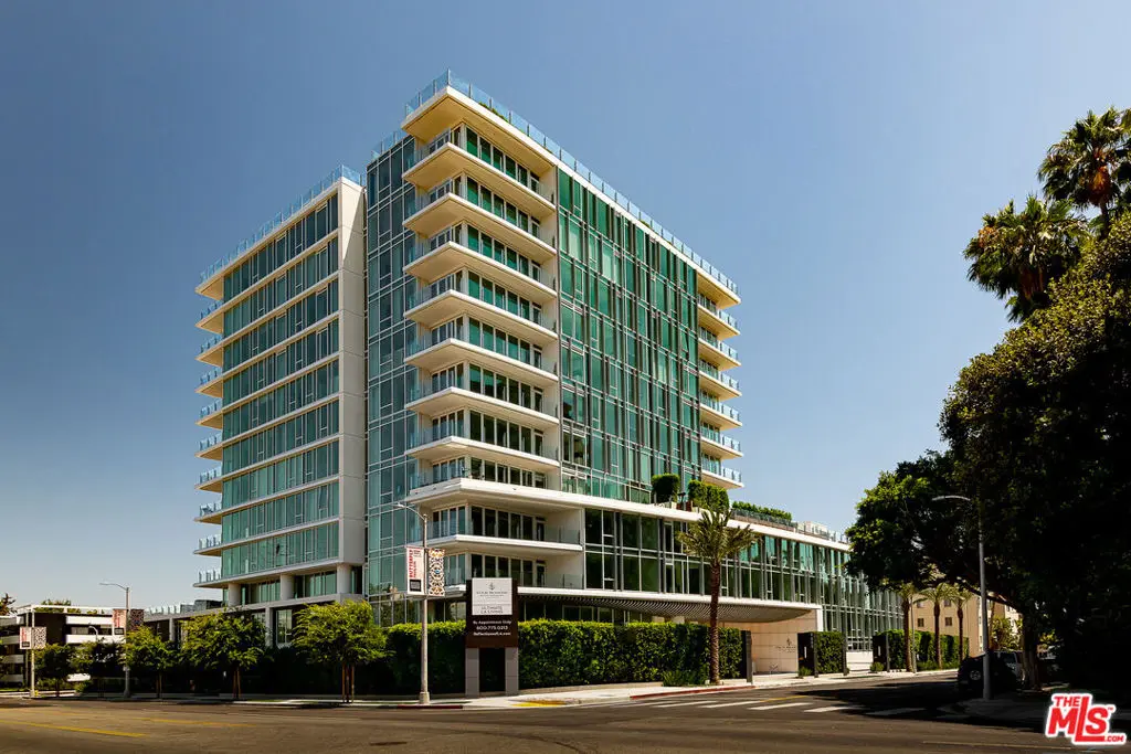 Condominium for sale at 9000 W 3rd Street 208, Los Angeles, CA featuring 2 beds and 4 baths